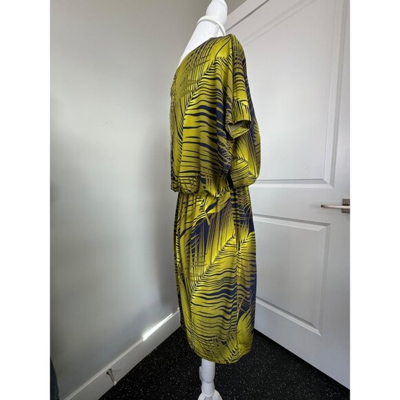 Valerie Bertinelli Womens Leaf Print Dress NWT Size 4 Green & Black Stretchy Wai - Picture 2 of 15